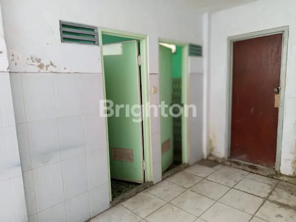 image RUKO PREMIUM SRENGAT: 200M² DEKAT PASAR, BANK & RS, SHM LENGKAP (6)
