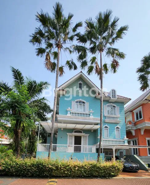 image RUMAH CANTIK DI OMAHA VILLAGE GADING SERPONG  (1)