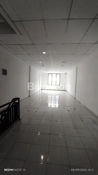 image RUKO 3,5 LANTAI SIAP PAKAI DI SHOLEH ISKANDAR BOGOR  (3)