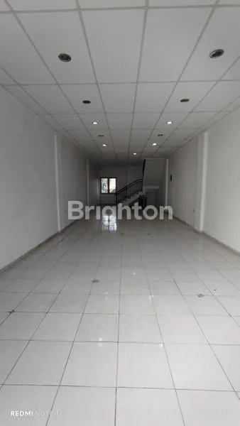 image RUKO 3,5 LANTAI SIAP PAKAI DI SHOLEH ISKANDAR BOGOR  (2)