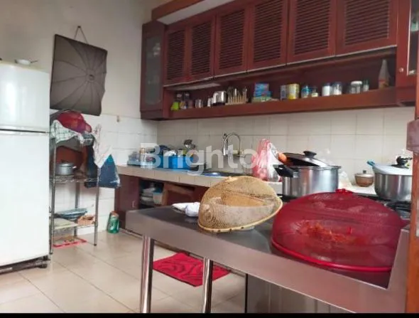 image HUNIAN MEWAH 2 LANTAI HOEK ASRI SIAP HUNI (5)