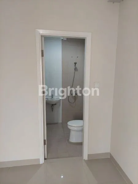 image RUMAH RAPIH SIAP PAKAI DI CLUSTER SAMARA GADING SERPONG (7)