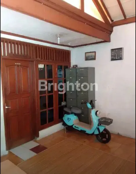 image HARGA RUMAH MENTENG DALAM DIBAWAH HARGA PASARAN, TEBET JAKARTA SELATAN. (3)