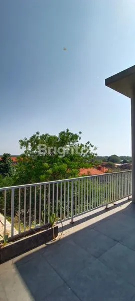 image RUKO PREMIUM 3 LANTAI DI JALAN RAYA SILIGITA BENOA (3)