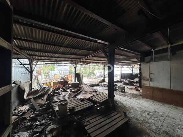 image RUKO RAYA DHARMAHUSADA NOL JALAN KOMERSIAL AREA COCOK UNTUK CAFE (2)