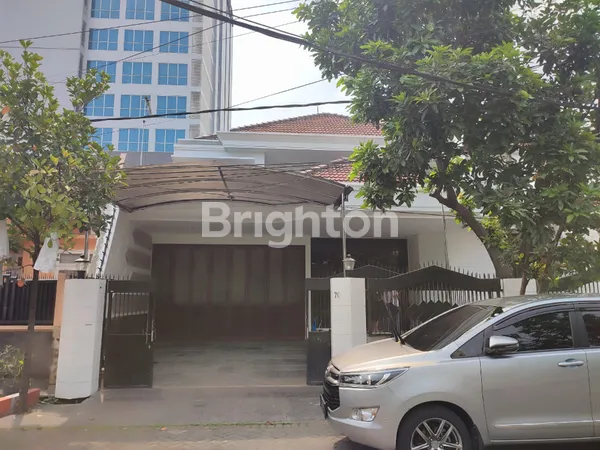 image RUMAH SIAP HUNI ROW LEGA GARASI LUAS MURAH TENGGILIS UTARA (1)