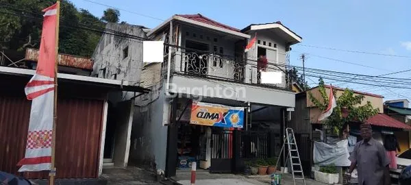 image DIJUAL RUMAH + TOKO 2 LANTAI TENGAH KOTA (7)