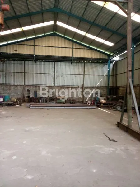 image GUDANG STRATEGIS DI TEPI JALAN LINGKAR (1)