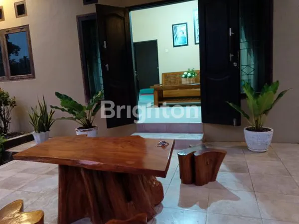 image RUMAH MEWAH 500M² DEKAT PANTAI CIKAKAK, 5KT+4KM, SHM (5)