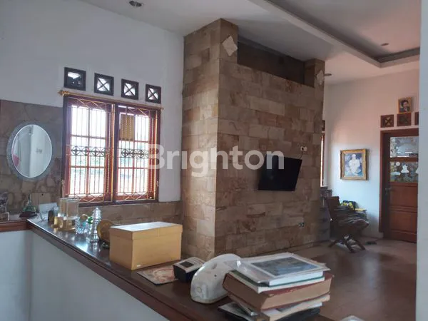 image RUMAH MEWAH ( RUMAH KANTOR )2,5 LANTAI DI CEGER, CIPAYUNG, JAKARTA TIMUR (7)