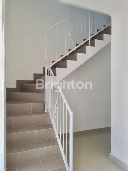 image RUMAH 2 LANTAI DEKET TOLL & BANDARA NGURAH RAI (2)