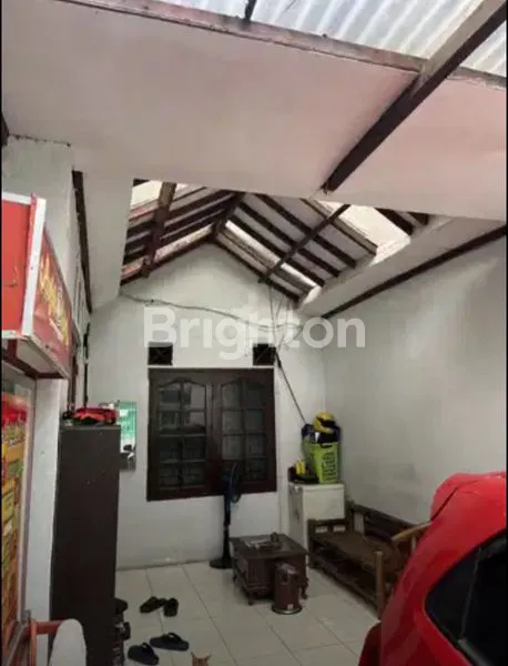 image RUMAH STRATEGIS DI PEJOMPONGAN JAKPUS,AKSES MUDAH & COCOK UNTUK USAHA KOST. (4)