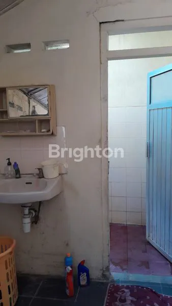 image  RUMAH ANTIK DI JL M.T. HARYONO (5)