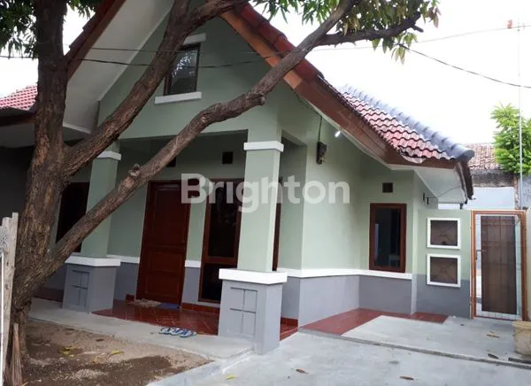 image RUMAH CANTIK DI TAMAN SENTOSA CIKARANG (1)