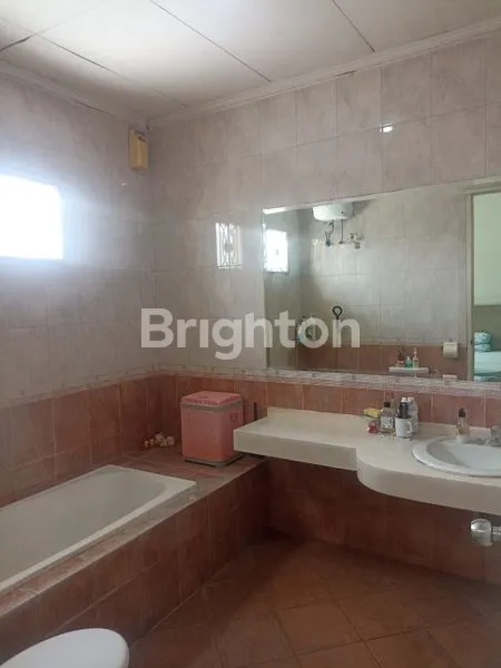 image SEWA RUMAH DI DAAN MOGOT BARU (7)