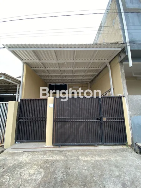 image RUMAH STRATEGIS DEKAT MEER SURABAYA (1)