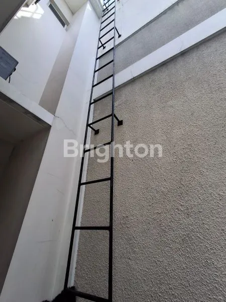 image JUAL RUMAH HOEK EDISON GADING SERPONG (6)