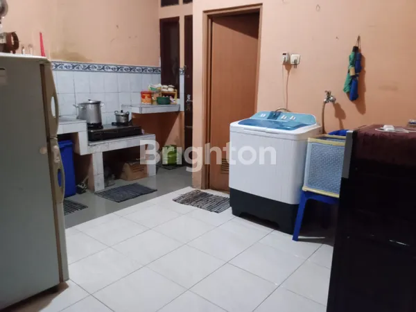 image TURUN HARGA KALIMULYA CILODONG DEPOK. RUMAH LUAS, MULUS DAN ASRI. BEBAS RENOVASI (7)