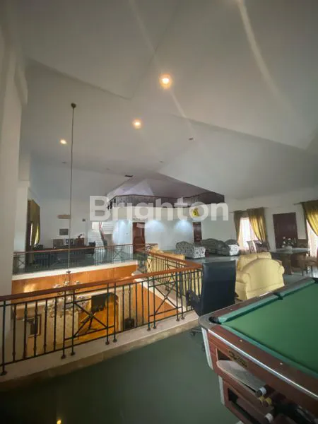 image RUMAH MEWAH  2 LANTAI DI KOTA MAKASSAR (6)