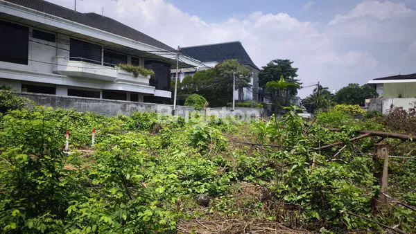 image KAVLING EXCLUSIVE DI KOMPLEKS AMANDOLE TOMANG JAKARTA BARAT EXTRA TANAH (6)