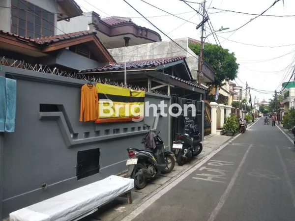 image RUMAH 4 KAMAR TIDUR DI KAYUMANIS BEBAS BANJIR  (1)