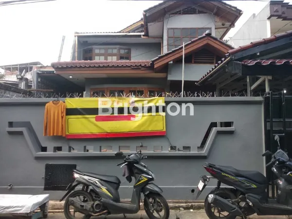 image RUMAH 4 KAMAR TIDUR DI KAYUMANIS BEBAS BANJIR  (3)
