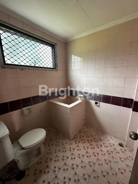 image RUKO BEVERLY HADAP JALAN RAYA HR MUHAMMAD  (2)