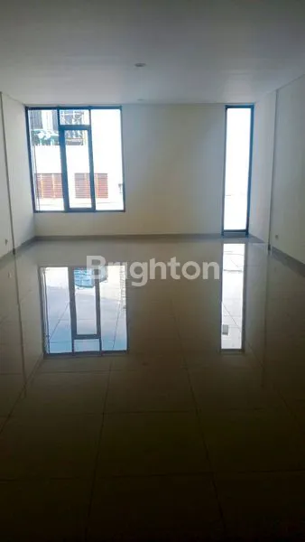 image DISEWAKAN RUKO GANDENG 4 STRATEGIS – BUAH BATU SQUARE, BANDUNG SELATAN (8)