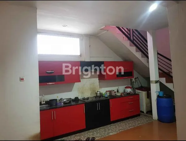 image RUMAH 2 LANTAI SIAP HUNI STRATEGIS  KOMPLEK SEJAHTERA INDAH ASPOL, PONTIANAK (5)