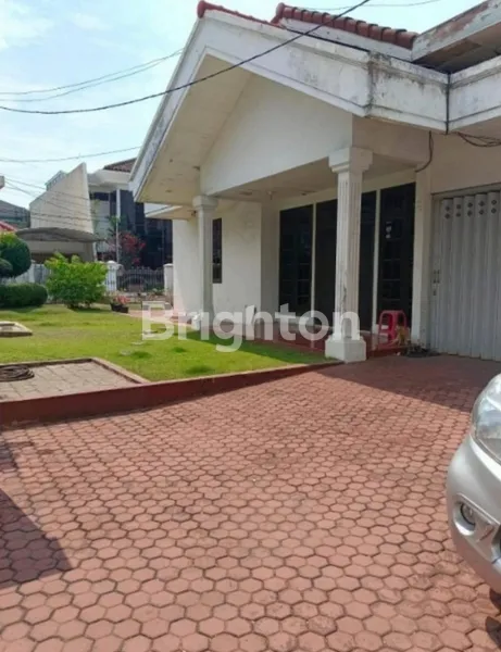 image RUMAH DI KAWASAN ELIT HITUNG TANAH SATELIT INDAH MAINROAD DEKAT SUKOMANUNGGAL, MAYJEND SUNGKONO, GRAHA FAMILI, TANDES (1)