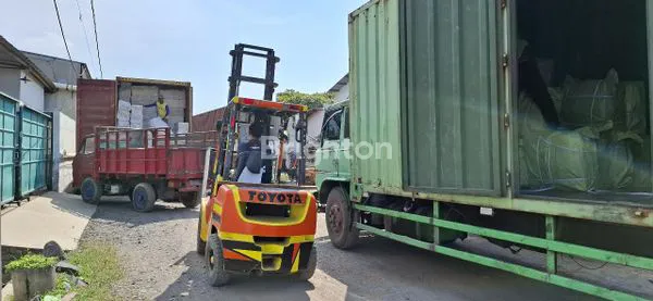 image GUDANG SIAP PAKAI KAWASAN INDUSTRI TERBOYO MEGAH DI SEMARANG JAWA TENGAH (8)