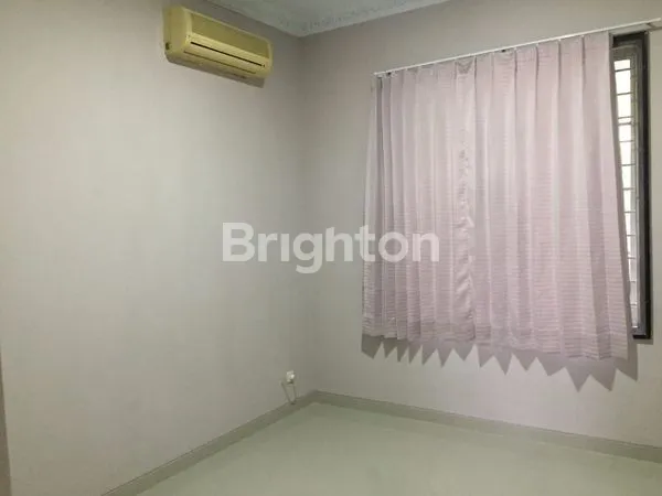 image RUMAH PAKUWON INDAH VILLA BUKIT REGENCY SURABAYA BARAT (3)