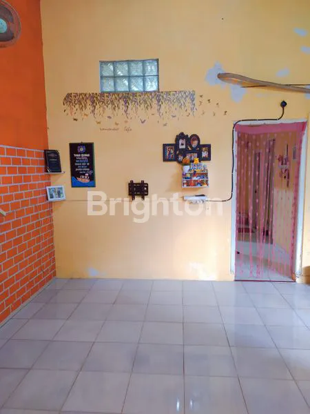 image RUMAH CANTIK DAN SIAP HUNI DENGAN 2 KAMAR TIDUR (7)