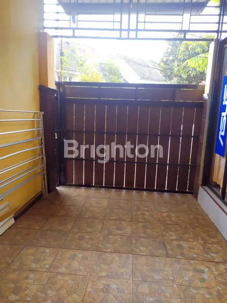 image RUMAH CANTIK DAN SIAP HUNI DENGAN 2 KAMAR TIDUR (8)