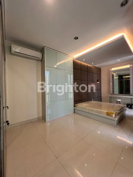 image RUMAH 2 LANTAI PAKUWON (3)