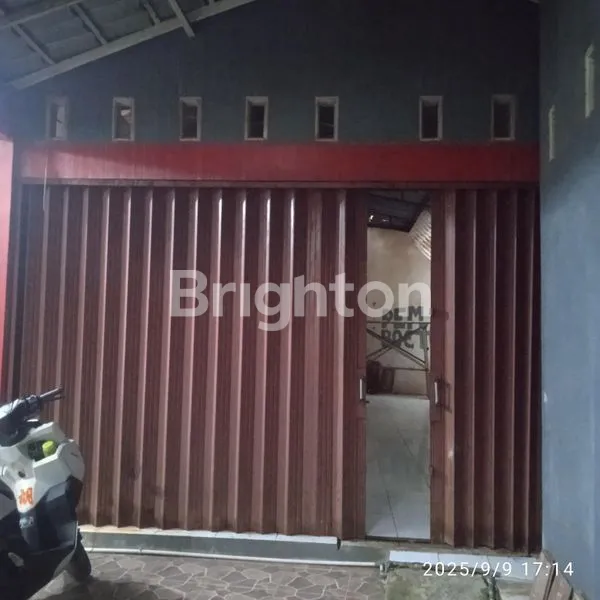 DISEWAKAN GUDANG DAN RUMAH DI TANAH SAREAL