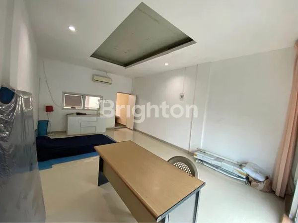 image RUKO MANYAR KERTOARJO 4 LANTAI (7)