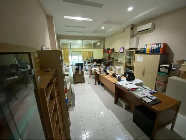 image RUKO MANYAR KERTOARJO 4 LANTAI (6)