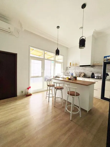 image RUMAH RAYA DHARMAHUSADA SIAP HUNI CIAMIK MODERN MINIMALIS 2 LANTAI ,DERETAN TBMO (2)