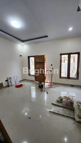 image RUMAH BARU DUA LANTAI  (4)