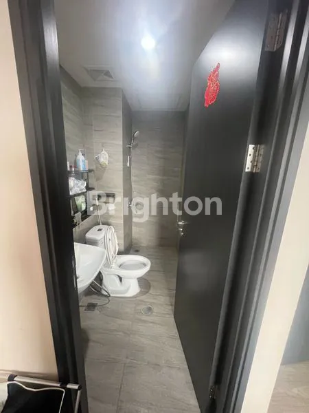 image DIJUAL APARTEMEN COLLINS BOULEVARD (3 BR) (4)