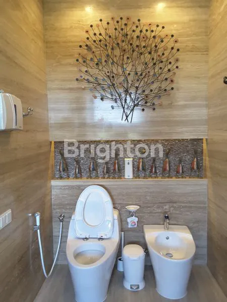 image VILLA MEWAH 6+1 BR FULL FURNISH VIEW DREAMLAND PECATU (8)