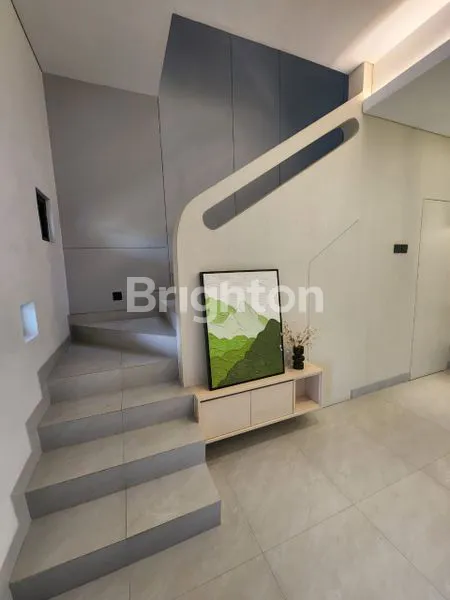 image RUMAH PREMIUM NYAMAN LOKASI SELANGKAH KE BSD  DENGAN HARGA TERJANGKAU (3)