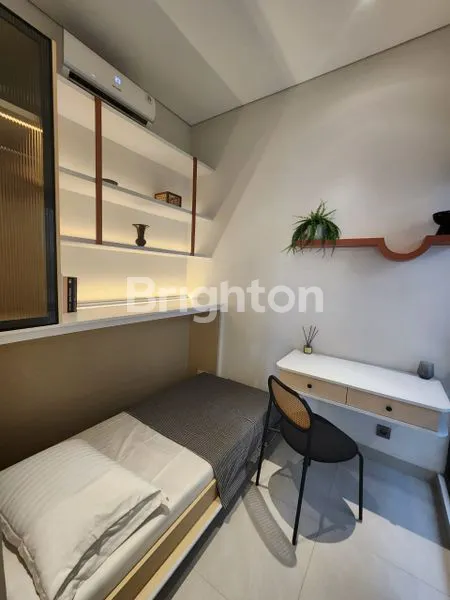 image RUMAH PREMIUM NYAMAN LOKASI SELANGKAH KE BSD  DENGAN HARGA TERJANGKAU (2)