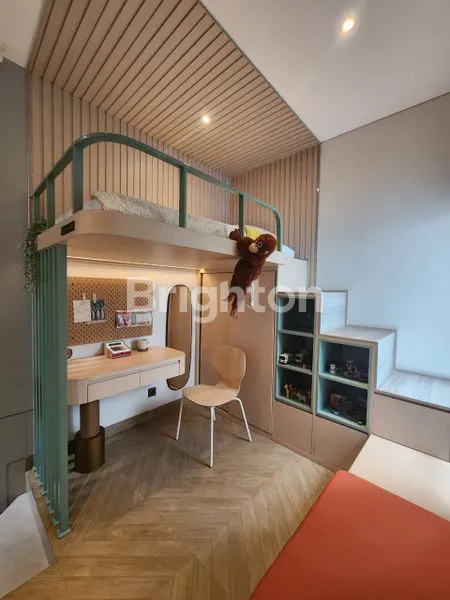 image RUMAH PREMIUM NYAMAN LOKASI SELANGKAH KE BSD  DENGAN HARGA TERJANGKAU (8)