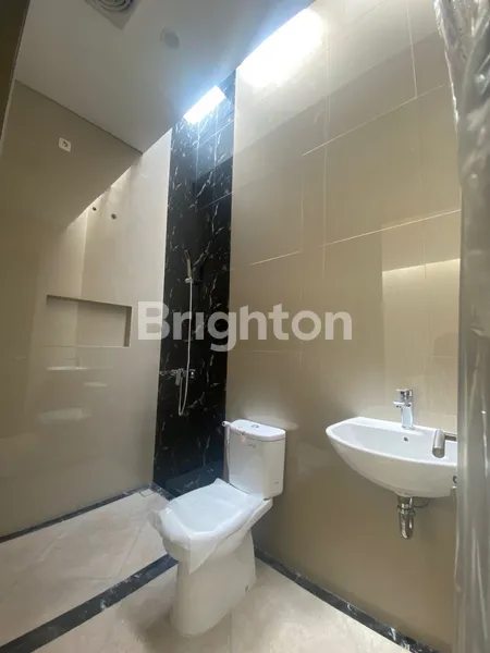 image READY 2 UNIT JEJER !! RUMAH BARU GRESS LOKASI BARUK TENGAH (2)