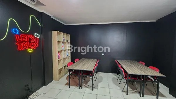 image RUKO 4 LANTAI HOOK SEMI FURNISHED MURAH STRATEGIS (6)