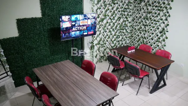 image RUKO 4 LANTAI HOOK SEMI FURNISHED MURAH STRATEGIS (5)