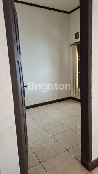 image RUMAH TINGGAL DENGAN HALAMAN BELAKANG LUAS DI BUANASARI LOGAM BANDUNG (6)