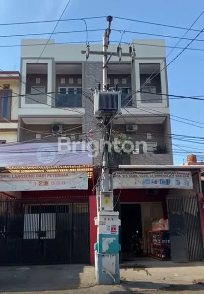image RUKO MURAH STRATEGIS DI JALAN KERUNG KERUNG. DEKAT VETERAN, PETTARANI, URIP SUMOHARJO (1)
